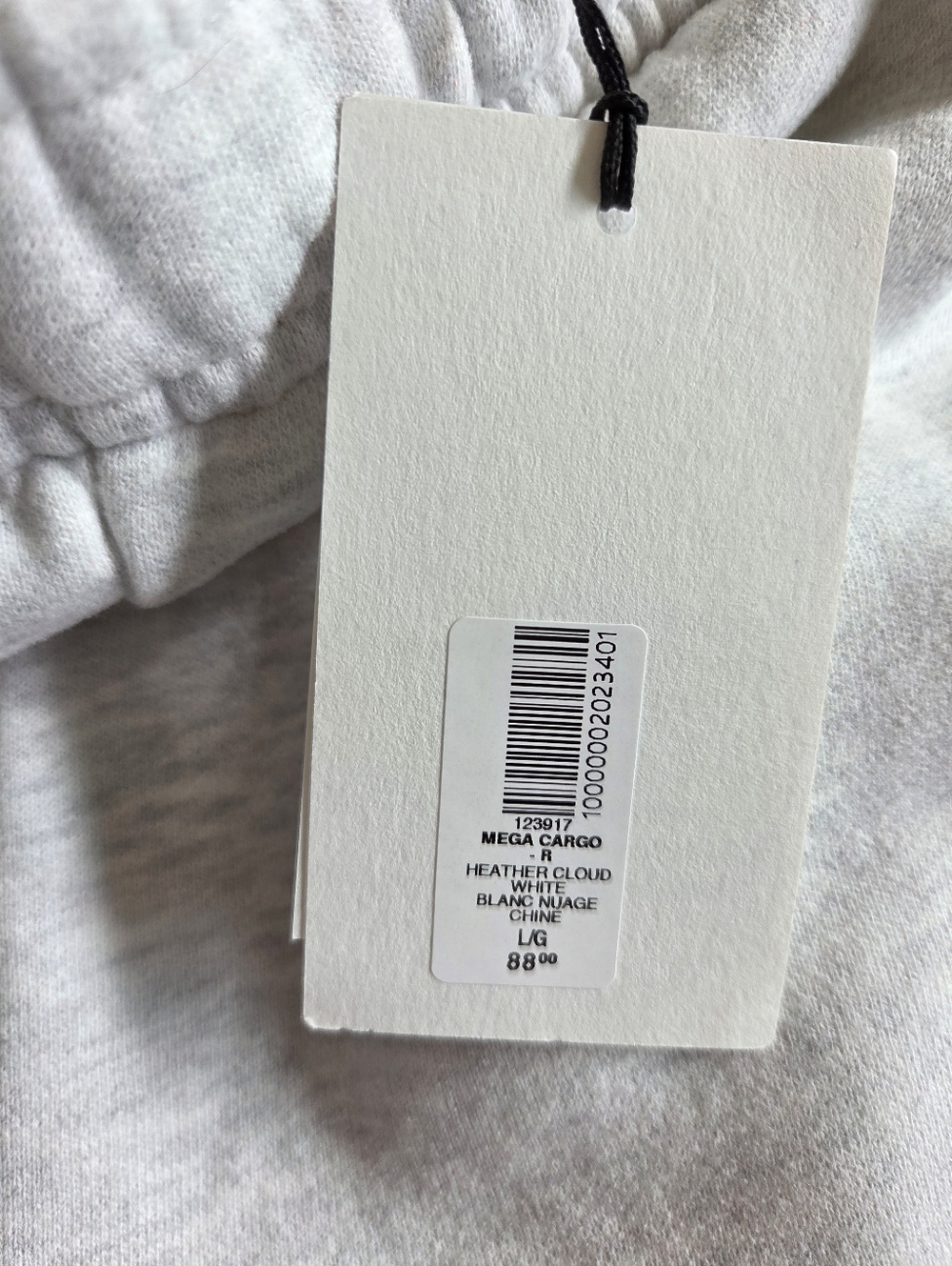 Aritzia Cozy Sweatfleece Mega Cargo Joggers Size Large NWT - Picture 7 of 12